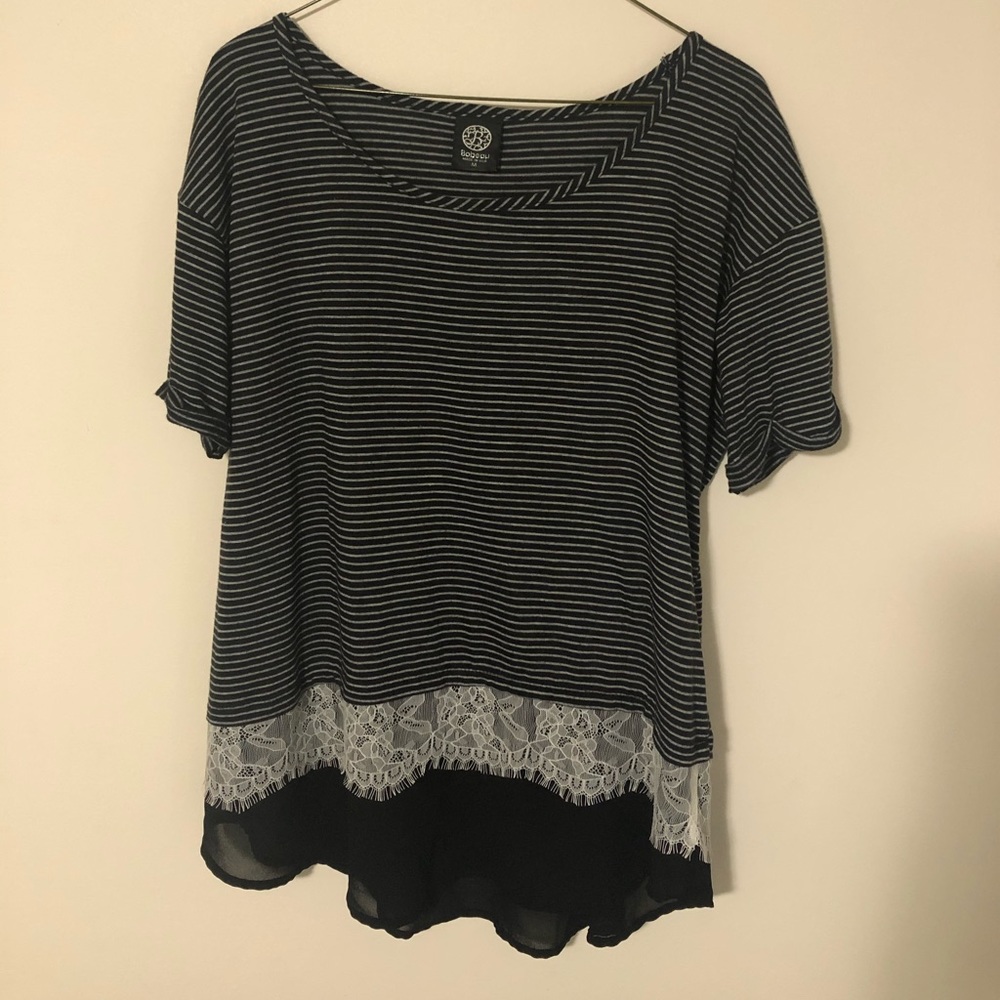 Black and White Top
